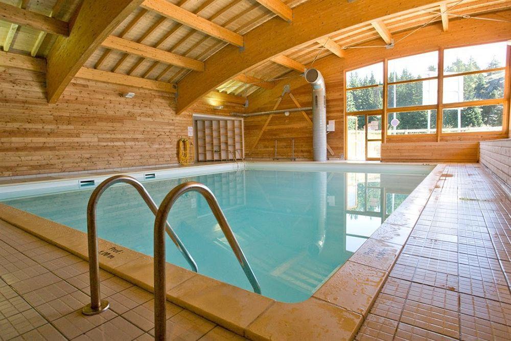 Aparthotel Noemys Ecrin des Neiges Chamrousse Exterior foto
