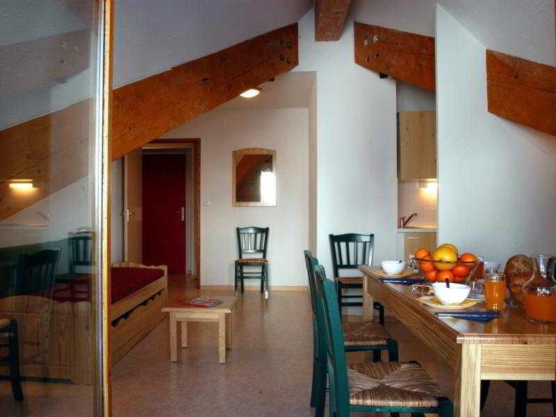 Aparthotel Noemys Ecrin des Neiges Chamrousse Exterior foto